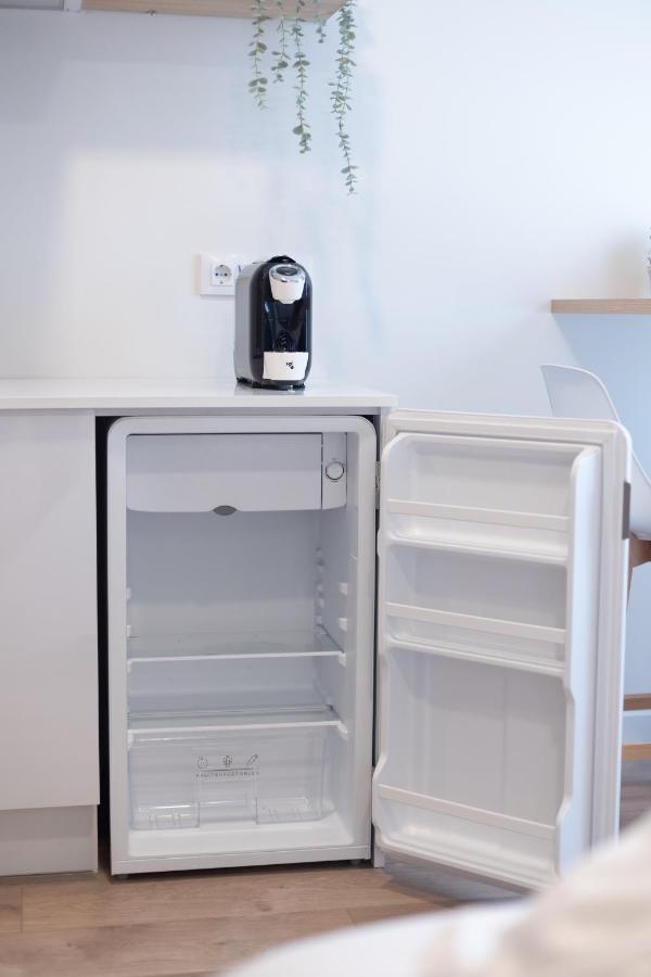 Apartamentos Turisticos Fatima, En El Centro De Vigo Ngoại thất bức ảnh