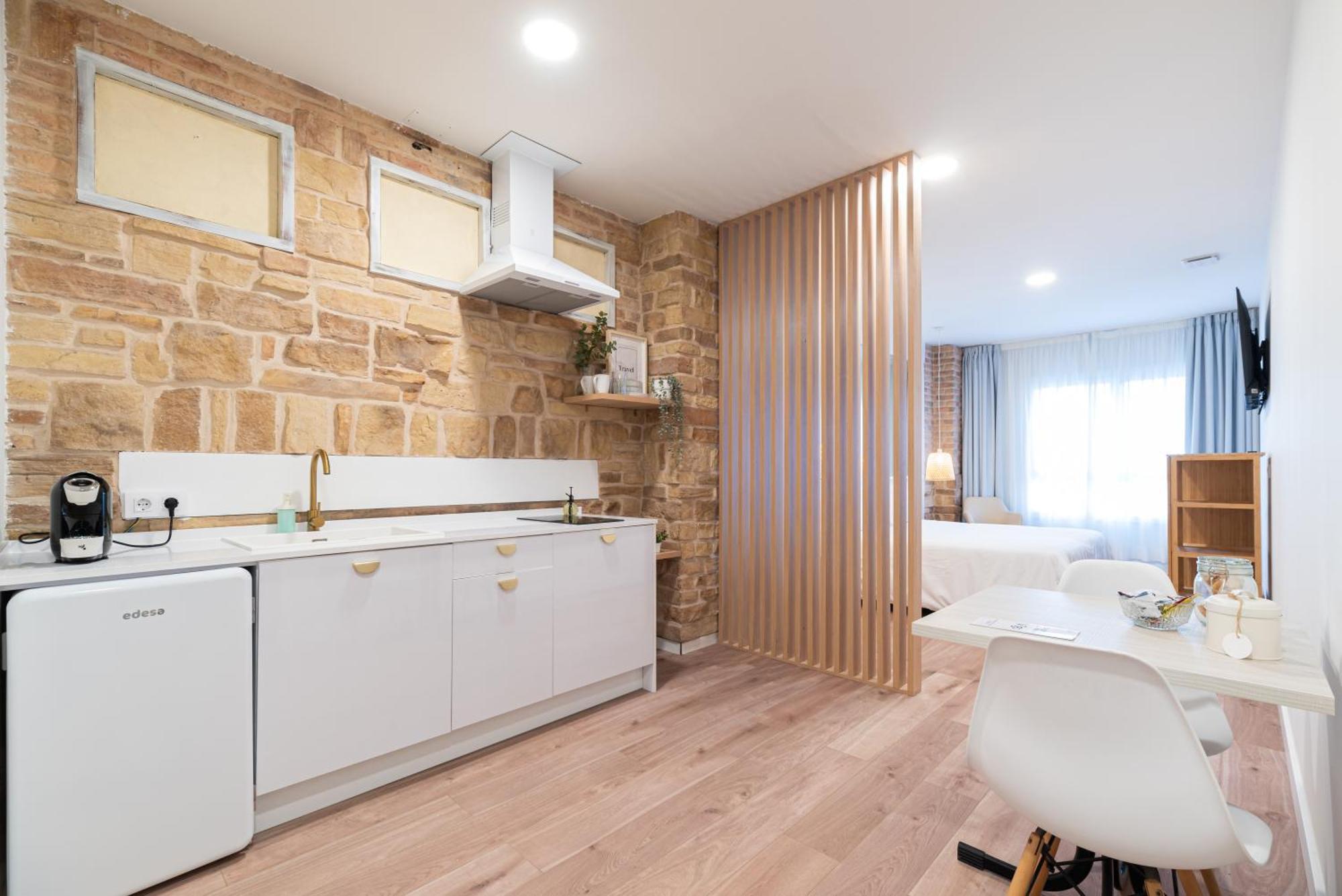 Apartamentos Turisticos Fatima, En El Centro De Vigo Ngoại thất bức ảnh