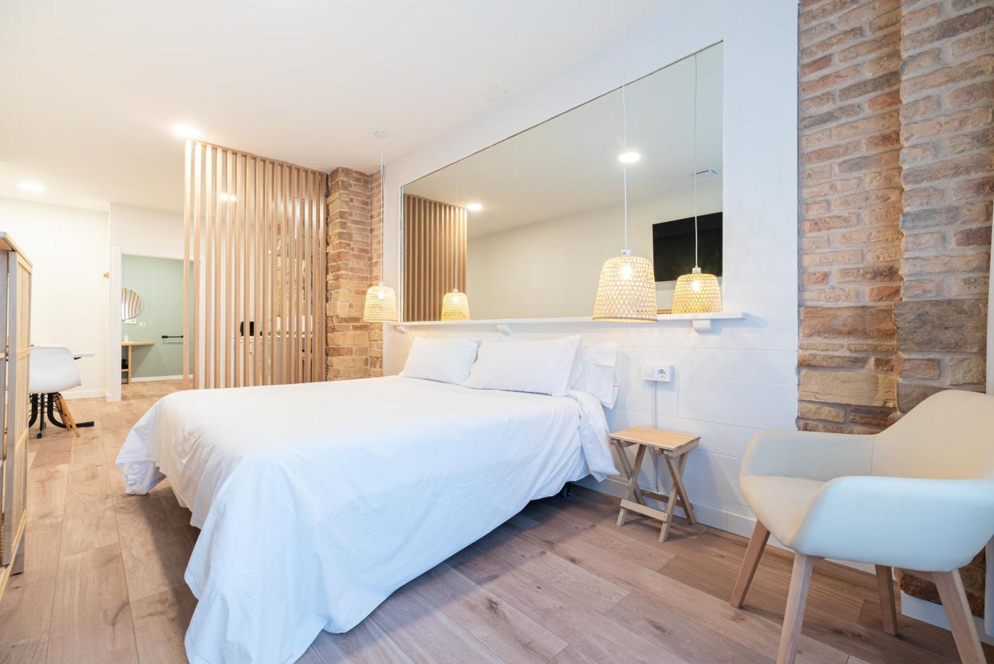 Apartamentos Turisticos Fatima, En El Centro De Vigo Ngoại thất bức ảnh