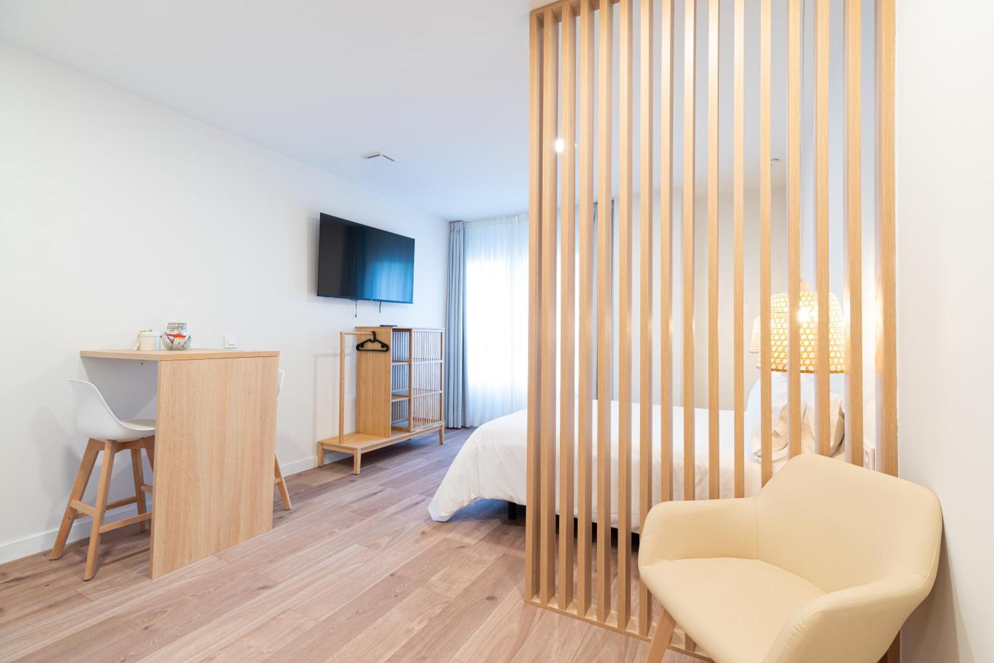 Apartamentos Turisticos Fatima, En El Centro De Vigo Ngoại thất bức ảnh