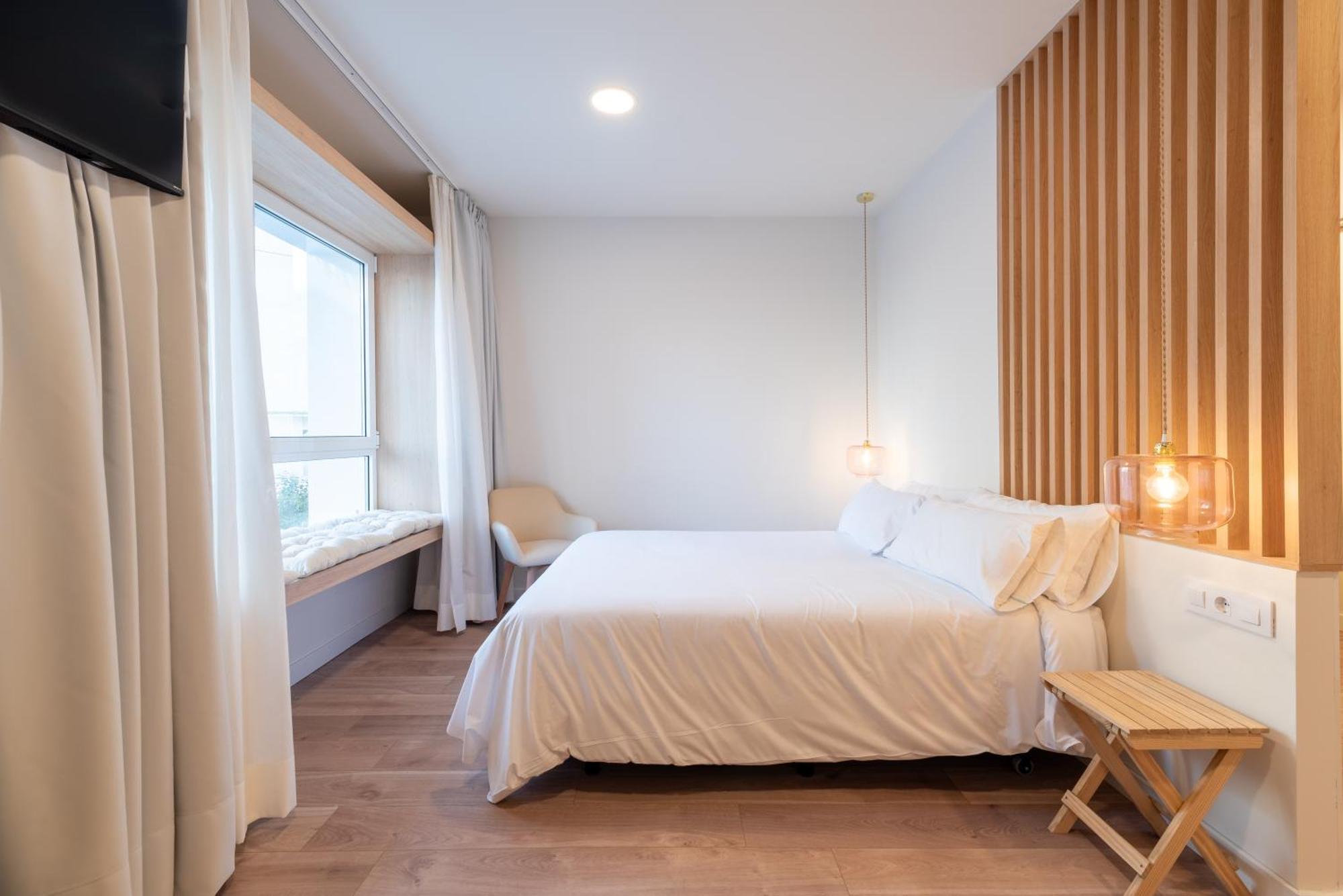 Apartamentos Turisticos Fatima, En El Centro De Vigo Ngoại thất bức ảnh