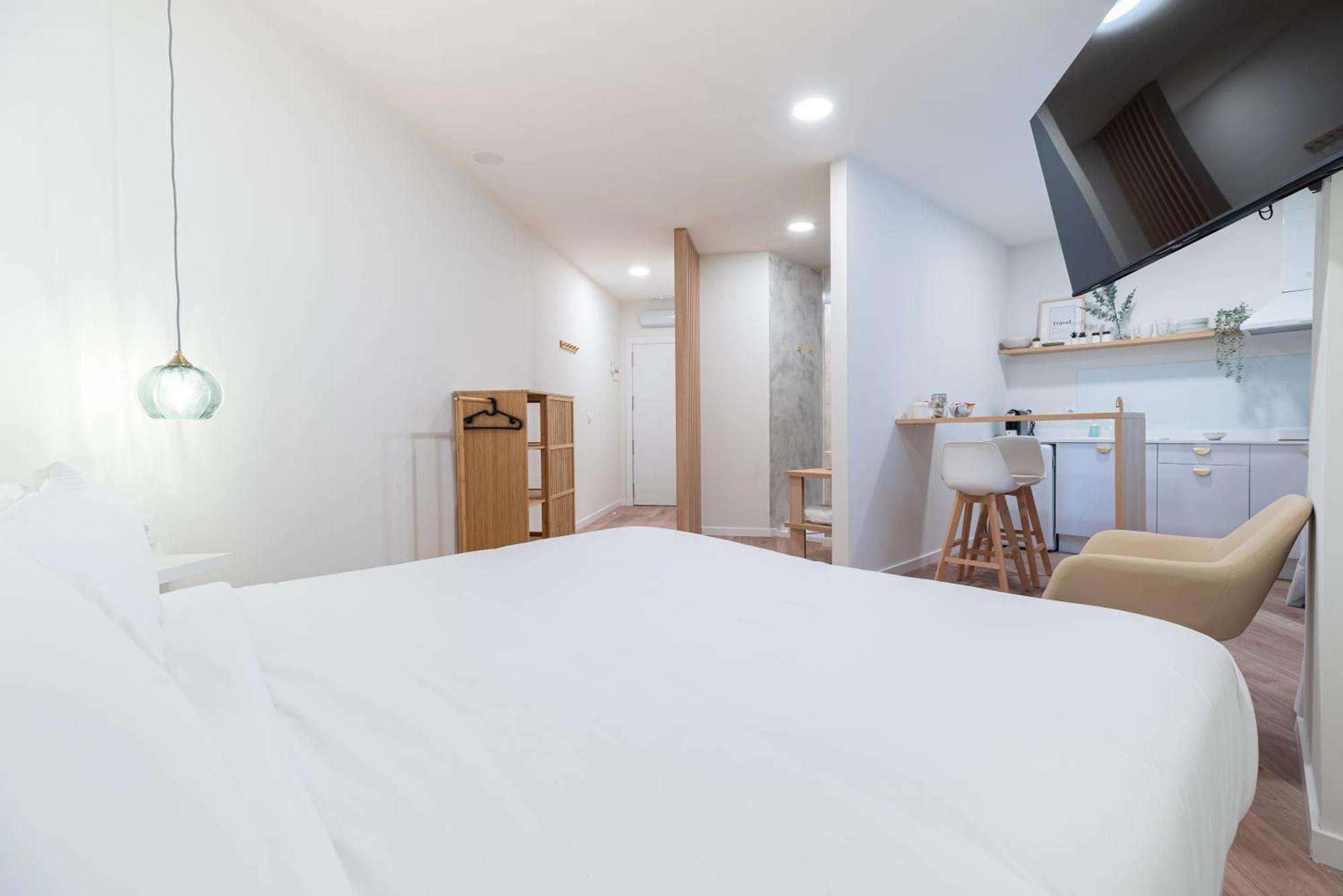 Apartamentos Turisticos Fatima, En El Centro De Vigo Ngoại thất bức ảnh