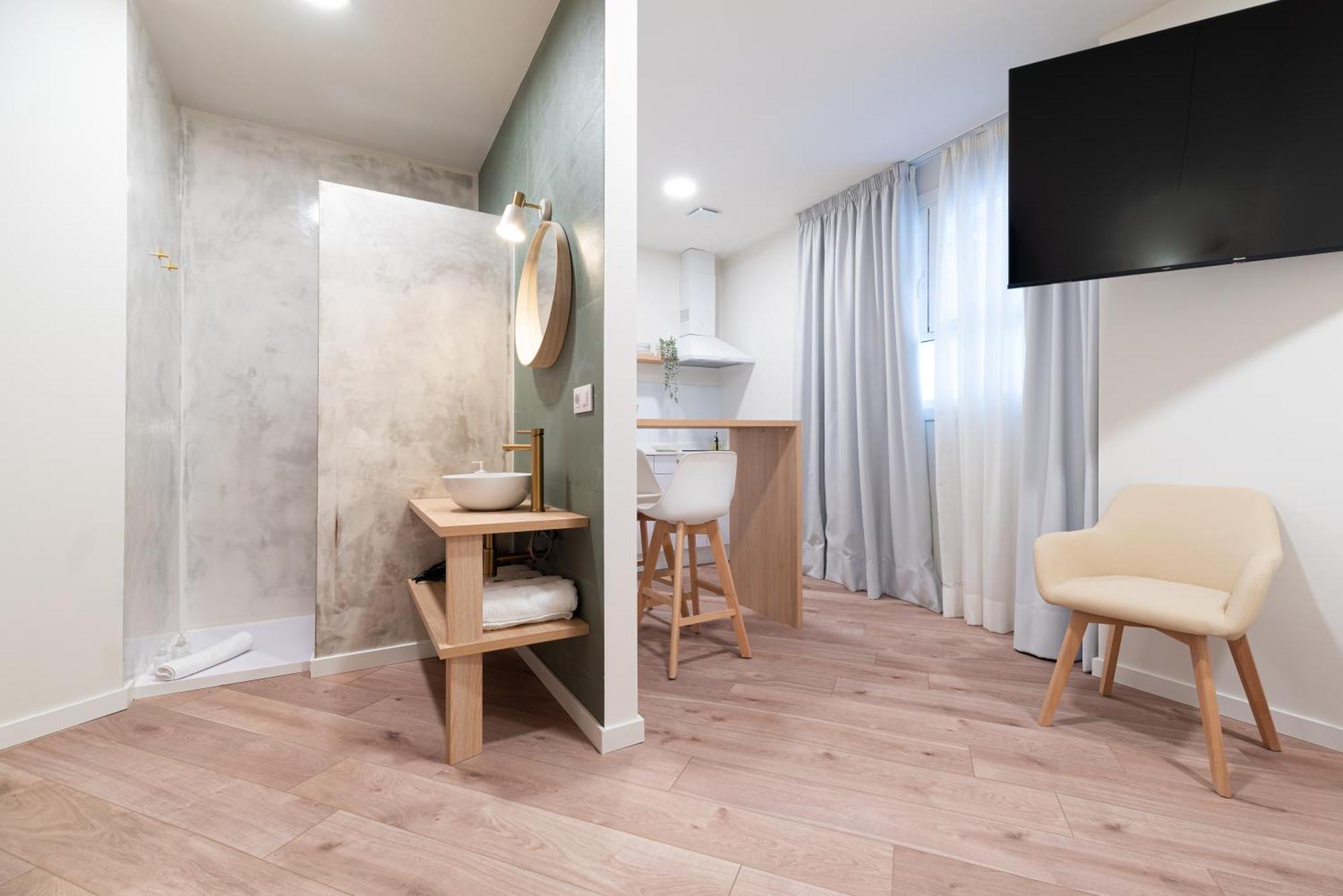 Apartamentos Turisticos Fatima, En El Centro De Vigo Ngoại thất bức ảnh