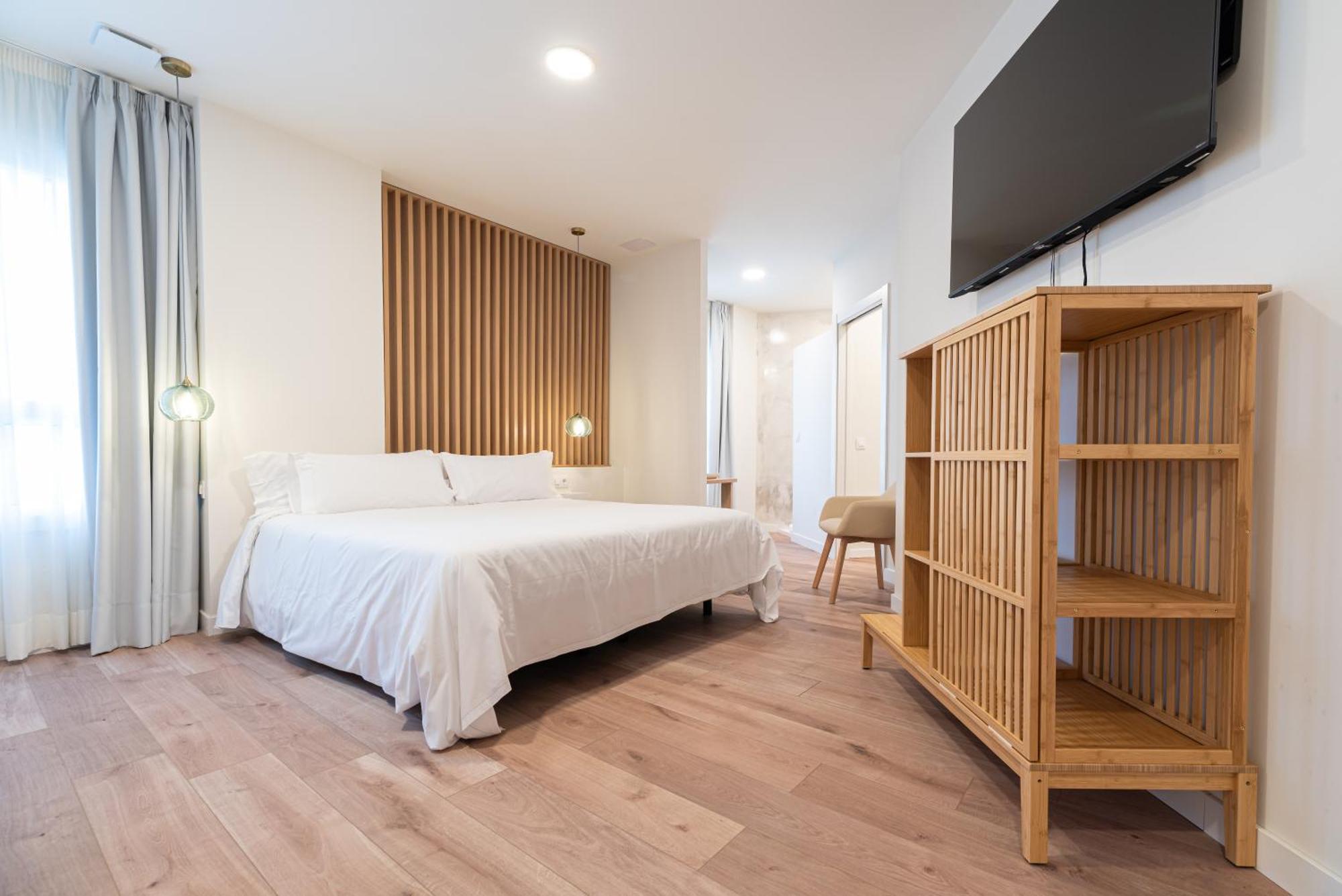 Apartamentos Turisticos Fatima, En El Centro De Vigo Ngoại thất bức ảnh