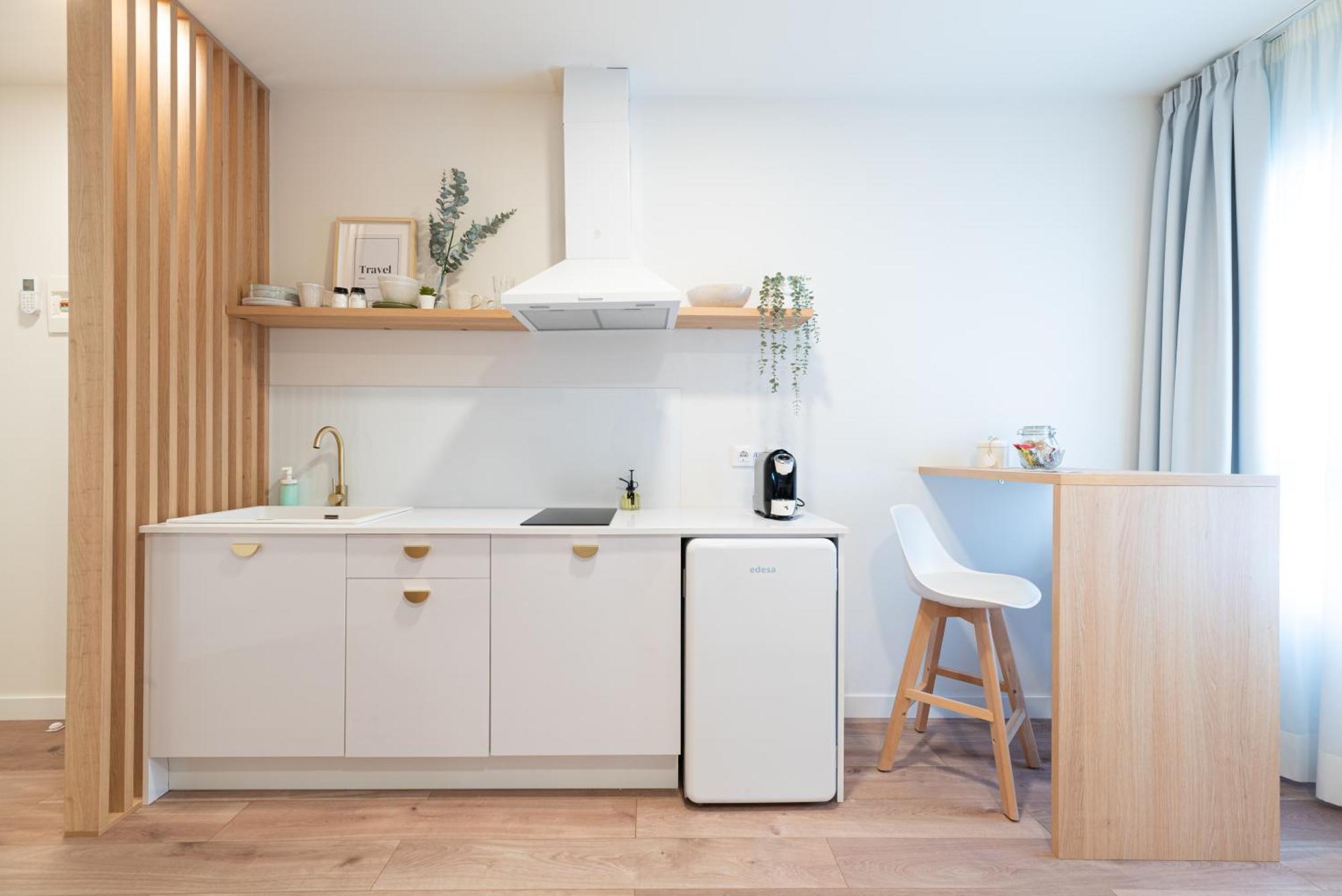 Apartamentos Turisticos Fatima, En El Centro De Vigo Ngoại thất bức ảnh