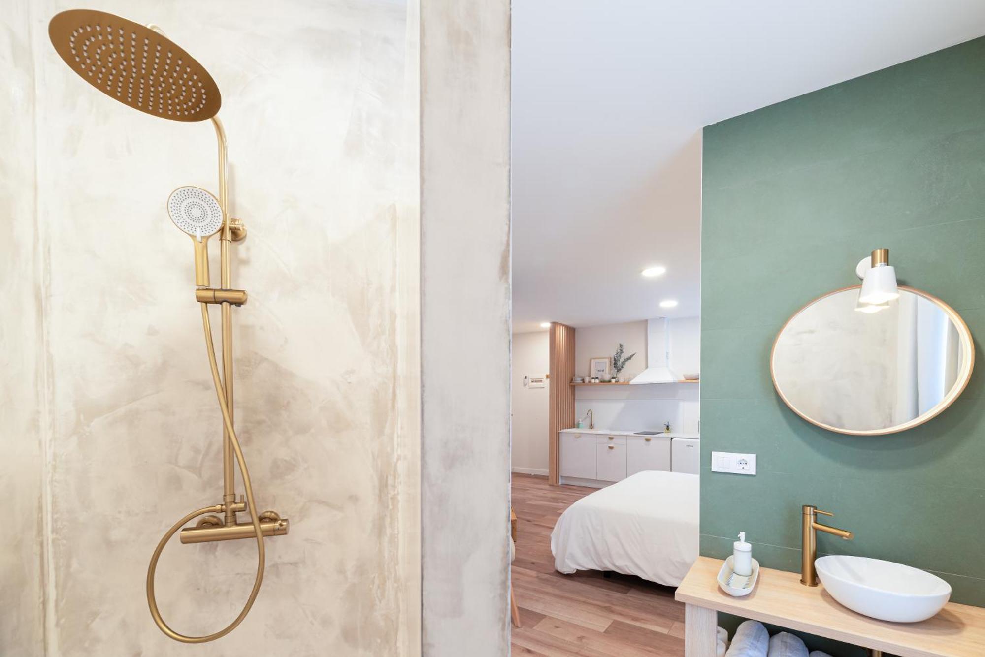 Apartamentos Turisticos Fatima, En El Centro De Vigo Ngoại thất bức ảnh