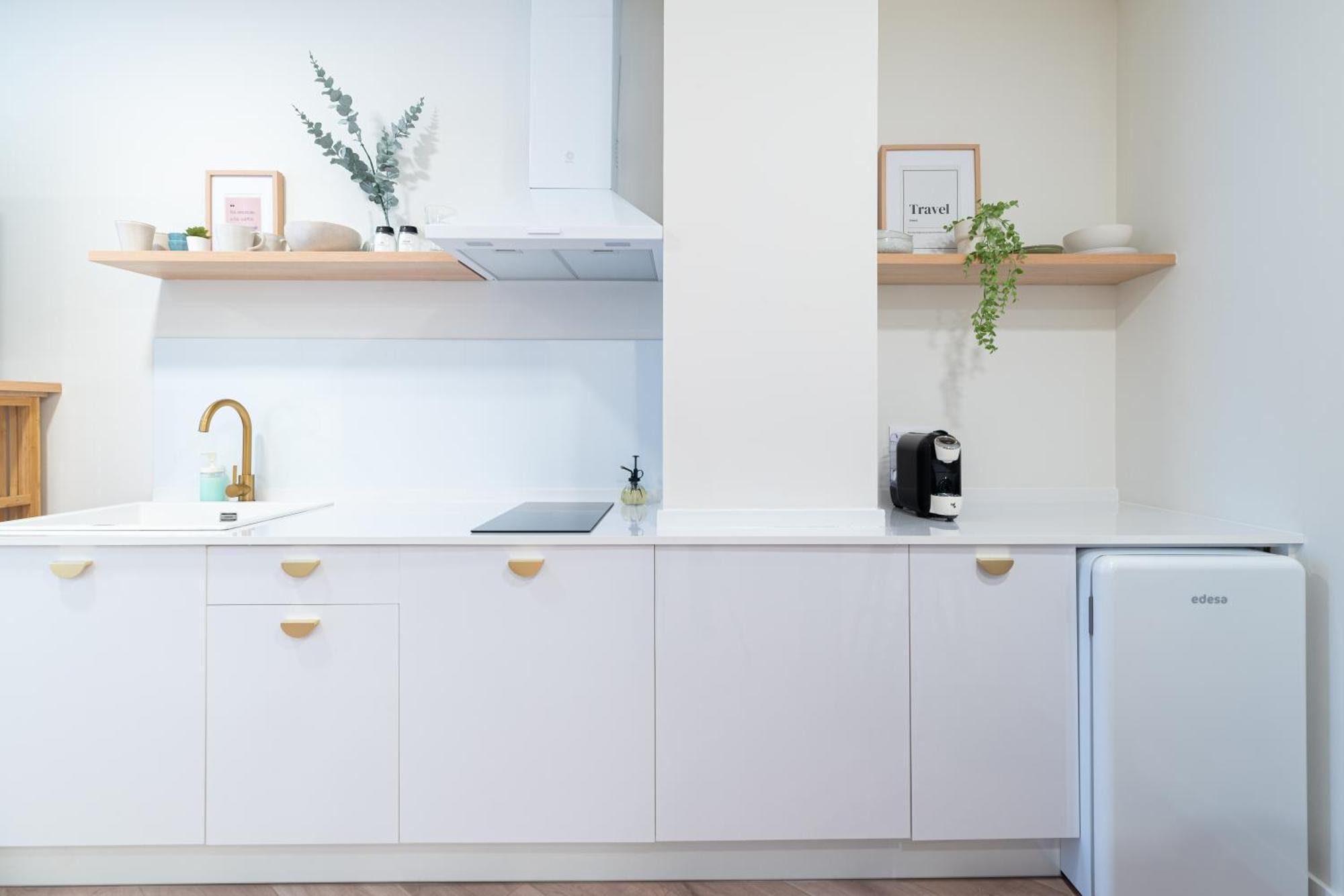 Apartamentos Turisticos Fatima, En El Centro De Vigo Ngoại thất bức ảnh